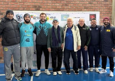 Com recorde de participantes e 100% de aprova&ccedil;&atilde;o, munic&iacute;pio recebeu pela primeira vez a forma&ccedil;&atilde;o oficial da Confedera&ccedil;&atilde;o Brasileira de Voleibol.