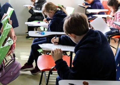 Munic&iacute;pio salta da 293&ordf; para a 63&ordf; coloca&ccedil;&atilde;o no IMERS 2025, impulsionado por alta taxa de aprova&ccedil;&atilde;o e melhorias na aprendizagem dos estudantes.