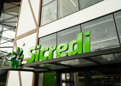 Marca alcan&ccedil;ada reflete o apoio da cooperativa ao desenvolvimento econ&ocirc;mico e social nos 21 munic&iacute;pios de sua &aacute;rea de atua&ccedil;&atilde;o.