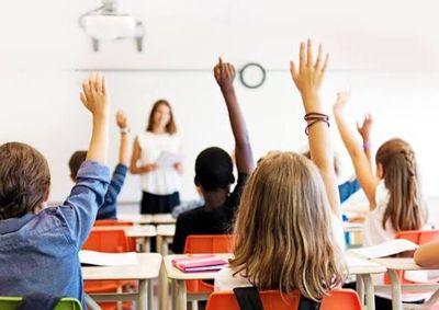Cronograma inicia dia 13, com o per&iacute;odo de rematr&iacute;cula para alunos que j&aacute; estudam na rede municipal.