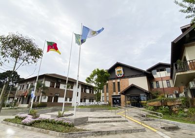 Expediente permitir&aacute; que servidores compensem as horas referentes ao feriado prolongado de Corpus Christi, em junho.