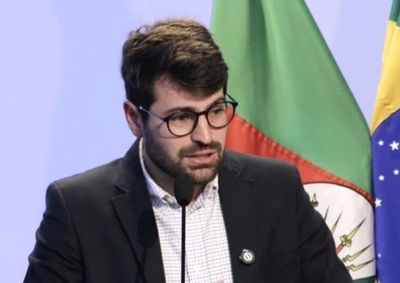 Rodrigo Rodrigues defende estrutura de apoio para organizar e integrar informa&ccedil;&otilde;es dos diferentes conselhos municipais.