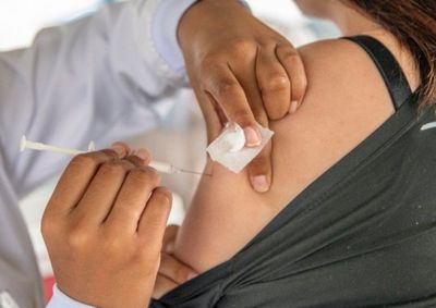 A campanha nacional atende idosos e crian&ccedil;as neste s&aacute;bado e a mobiliza&ccedil;&atilde;o segue at&eacute; maio no munic&iacute;pio