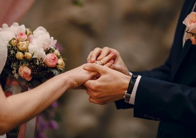 Iniciativa gratuita garante a certid&atilde;o de matrim&ocirc;nio para fam&iacute;lias guaratubanas.