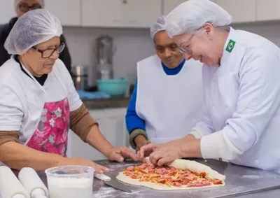 As capacita&ccedil;&otilde;es oferecem forma&ccedil;&atilde;o pr&aacute;tica e oportunidades de gera&ccedil;&atilde;o de renda na cidade.