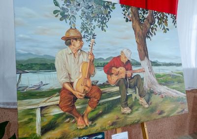 Exposi&ccedil;&atilde;o gratuita re&uacute;ne obras de 14 artistas inspiradas na Festa do Divino.
