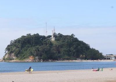 Sem previs&atilde;o de chuva hoje, cidade ter&aacute; mar com ondas de 90 cm; veja as mar&eacute;s.