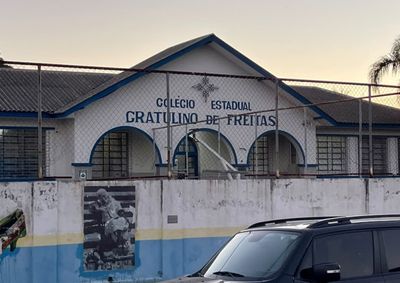 Caso envolve estudante de 17 anos e professores do Col&eacute;gio Estadual Gratulino de Freitas; investiga&ccedil;&atilde;o tramita sob sigilo de Justi&ccedil;a