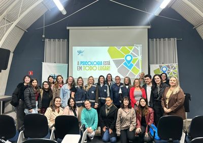 Forma&ccedil;&atilde;o prepara profissionais da rede municipal para organizar o acolhimento e reduzir os impactos psicossociais de eventos cr&iacute;ticos