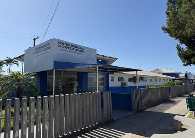 Unidade instalada em Matinhos oferecer&aacute; consultas com especialistas e exames, reduzindo a necessidade de deslocamento de pacientes para Curitiba