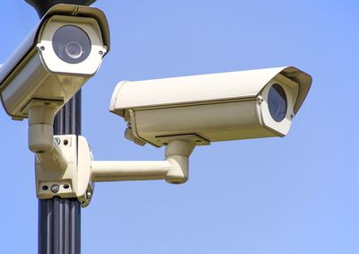 Munic&iacute;pio j&aacute; utiliza c&acirc;meras para identificar placas de ve&iacute;culos na regi&atilde;o de Coroados e prepara transfer&ecirc;ncia de equipamento para a ponte