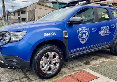 Guaratuba tem 11 guardas em forma&ccedil;&atilde;o e outros tr&ecirc;s convocados por concurso; Munic&iacute;pio negocia apoio de agentes de outras cidades para a temporada de ver&atilde;o.