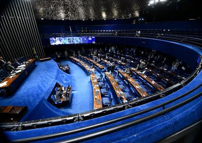 Proposta reduz jornada para 40 horas semanais e garante dois dias de descanso, sem redu&ccedil;&atilde;o salarial