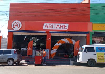 Nova loja recebeu clientes durante todo o dia com pre&ccedil;os de inaugura&ccedil;&atilde;o, m&uacute;sica, credi&aacute;rio pr&oacute;prio e atendimento de qualidade.