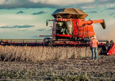Especialista em cr&eacute;dito rural alerta sobre direitos dos produtores e defende planejamento antes do vencimento das parcelas.