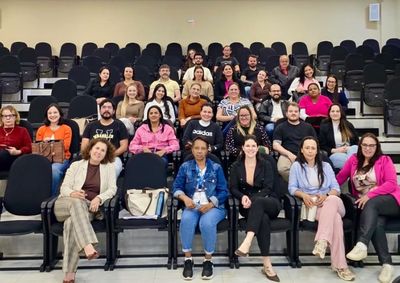 Encontro reuniu m&eacute;dicos, enfermeiros e especialistas para fortalecer a integra&ccedil;&atilde;o da rede e qualificar o atendimento a gestantes e crian&ccedil;as.