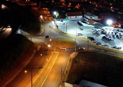Munic&iacute;pio j&aacute; liberou a homologa&ccedil;&atilde;o para a troca das lumin&aacute;rias, medida que busca ampliar a efici&ecirc;ncia, melhorar a ilumina&ccedil;&atilde;o das vias e reduzir custos.