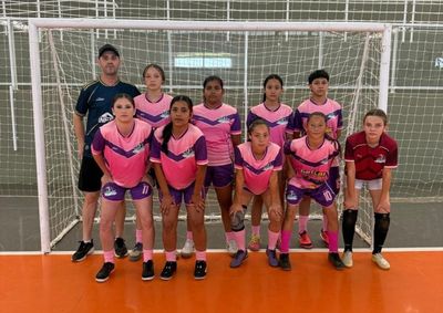 Novo uniforme foi usado pela primeira vez em torneio em Sapopema e marca uma nova identidade para as equipes femininas da entidade.