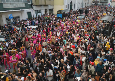 Com programa&ccedil;&atilde;o variada e atra&ccedil;&otilde;es para todas as idades, a festa conta com blocos tradicionais, DJ&rsquo;s e apresenta&ccedil;&otilde;es musicais