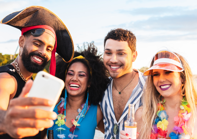 Com brinquedos para a crian&ccedil;ada, blocos animados e shows at&eacute; altas horas, a cidade se prepara para o Carnaval 2025 e tamb&eacute;m comemora anivers&aacute;rio