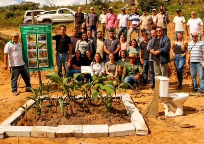 Tecnologia que transforma esgoto em vapor e nutrientes come&ccedil;a a ser adotada por propriedades de Santana, aliando sa&uacute;de, economia e preserva&ccedil;&atilde;o ambiental