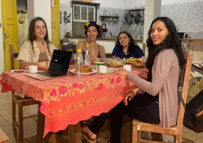 Publica&ccedil;&atilde;o re&uacute;ne hist&oacute;rias, imagens e relatos de 20 mulheres e coletivos femininos do munic&iacute;pio e da regi&atilde;o