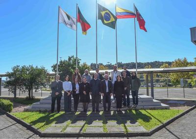 Coopera&ccedil;&atilde;o prev&ecirc; iniciativas de curto, m&eacute;dio e longo prazo nas &aacute;reas de inova&ccedil;&atilde;o, educa&ccedil;&atilde;o, tecnologia e ind&uacute;stria criativa