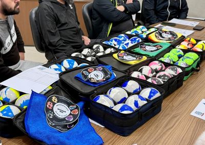 Al&eacute;m da entrega dos materiais esportivos, tamb&eacute;m foram iniciados os preparativos para o Campeonato Municipal de Bocha de 2026.