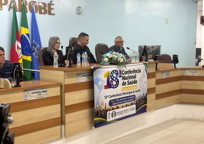 Evento reuniu comunidade, profissionais e gestores para debater propostas voltadas ao fortalecimento do SUS no munic&iacute;pio.