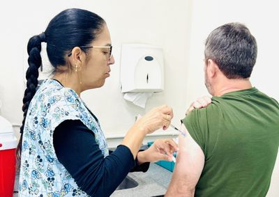 Imuniza&ccedil;&atilde;o segue dispon&iacute;vel para toda a popula&ccedil;&atilde;o e campanha alcan&ccedil;a 40,38% da meta estabelecida.