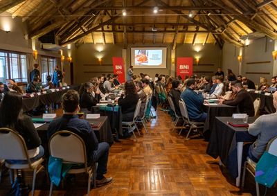 Grupo estimula o crescimento m&uacute;tuo e o fortalecimento do empreendedorismo local por meio de relacionamentos de confian&ccedil;a e parcerias estrat&eacute;gicas.