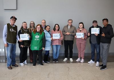 Ao todo, mais de 500 litros de leite foram destinados a quatro entidades assistenciais da regi&atilde;o.