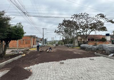 Pavimenta&ccedil;&atilde;o melhora a mobilidade, amplia a seguran&ccedil;a e reduz os transtornos provocados pelas chuvas.