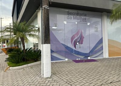 As mulheres que precisarem de atendimento podem entrar em contato pelo telefone ou comparecer diretamente &agrave; Secretaria.
