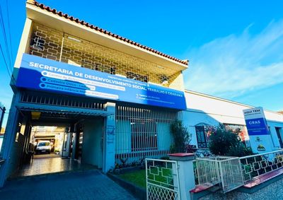 Programa oferece 60 vagas em quatro cursos presenciais e pode pagar at&eacute; R$ 1.500 aos alunos que conclu&iacute;rem a capacita&ccedil;&atilde;o.