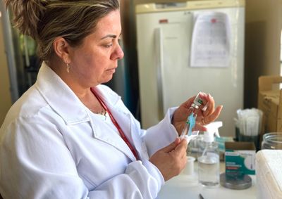 Munic&iacute;pio aplicou 10.461 doses, mas ainda precisa avan&ccedil;ar na cobertura para alcan&ccedil;ar a meta de 90% de imuniza&ccedil;&atilde;o.