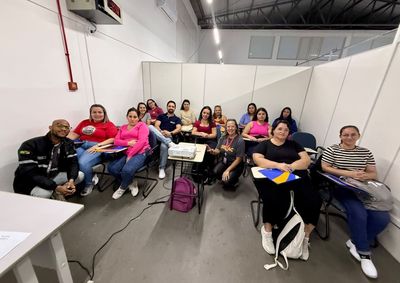 Ao todo, 13 cursos est&atilde;o sendo ofertados, somando mais de 200 vagas.