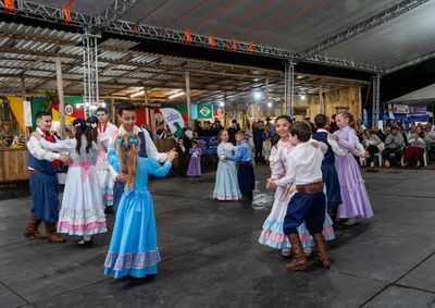 18&ordf; edi&ccedil;&atilde;o iniciou na &uacute;ltima sexta-feira (11), no CTG Ess&ecirc;ncia Ga&uacute;cha, reunindo tradi&ccedil;&atilde;o, autoridades, comunidade e atra&ccedil;&otilde;es culturais.