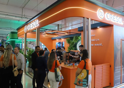 Cooperativa levou mais de 150 lideran&ccedil;as ao evento, que debateu o cooperativismo diante de transforma&ccedil;&otilde;es econ&ocirc;micas, tecnol&oacute;gicas e sociais.