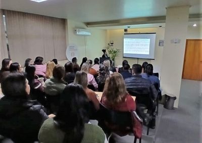 Forma&ccedil;&atilde;o do MEC/UNDIME iniciou nesta sexta-feira (11) para professores dos 5&ordm; anos da rede municipal.