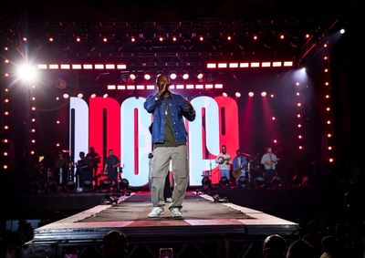 Shows de Turma do Pagode e Traia V&eacute;ia marcaram o primeiro fim de semana da festa, que segue at&eacute; 18 de outubro.