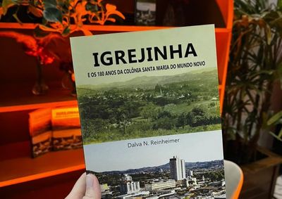 Obra de Dalva Reinheimer foi lan&ccedil;ada como parte da programa&ccedil;&atilde;o que celebra a trajet&oacute;ria da imigra&ccedil;&atilde;o alem&atilde; e da forma&ccedil;&atilde;o de Igrejinha.