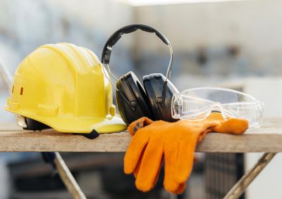 Servi&ccedil;o orientar&aacute; empresas na preven&ccedil;&atilde;o de riscos ocupacionais, acidentes e doen&ccedil;as do trabalho, promovendo ambientes mais seguros e saud&aacute;veis.