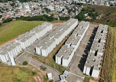 Benefici&aacute;rios do Minha Casa, Minha Vida que ainda n&atilde;o definiram apartamentos t&ecirc;m encontro marcado no hall da prefeitura nesta quinta-feira.