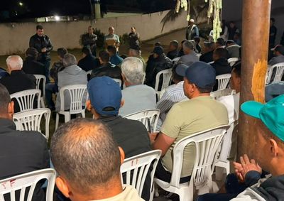 Atividade em bairro local reuniu centenas de pessoas para debater as principais demandas do munic&iacute;pio e apresentar propostas para a regi&atilde;o mineira.