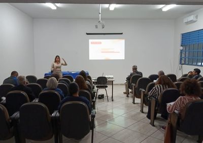 Iniciativa da Subsecretaria de Cultura orientou os agentes locais sobre a elabora&ccedil;&atilde;o de planos de trabalho e execu&ccedil;&atilde;o de projetos para o setor cultural.