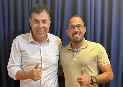 Michael Simon anunciou apoio ao projeto pol&iacute;tico de Heleno do Hospital para disputar uma vaga na Assembleia Legislativa de Minas Gerais.