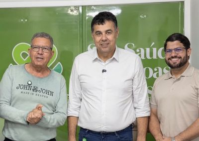 Parlamentar Wladimir Careca vistoriou a unidade de sa&uacute;de, por onde j&aacute; foram encaminhados mais de 400 pacientes do munic&iacute;pio para a realiza&ccedil;&atilde;o de cirurgias.
