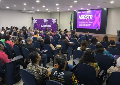 Iniciativas municipais englobam semin&aacute;rio, atendimento comunit&aacute;rio nos territ&oacute;rios e a realiza&ccedil;&atilde;o da segunda edi&ccedil;&atilde;o da corrida feminina Corra por Elas.