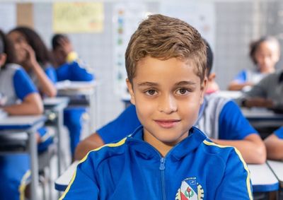 Munic&iacute;pio alcan&ccedil;ou a m&eacute;dia 6,6 no indicador de 2025, superando a m&eacute;dia nacional e acompanhando a nota do estado.